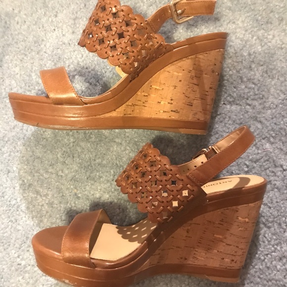 Antonio Melani Wedges - Picture 5 of 8